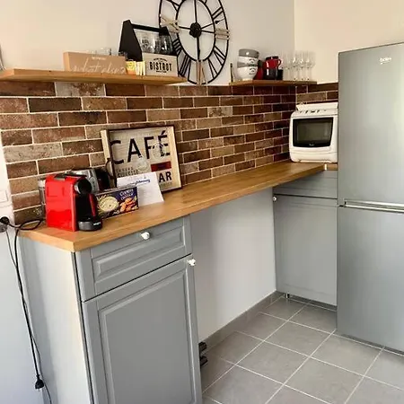 Maison Bord De Dans La Petite Irlande Casa de Férias *