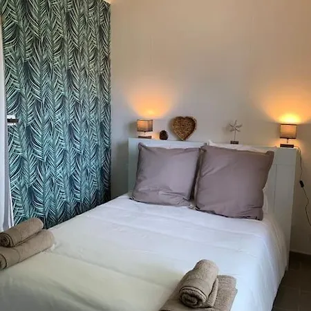 Maison Bord De Dans La Petite Irlande Auderville