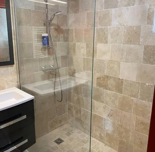 בית נופש Maison Bord De Dans La Petite Irlande Auderville